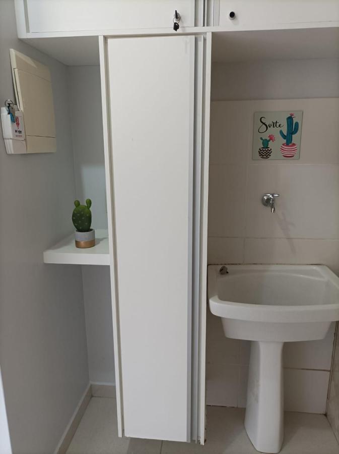 Aldeia Do Lago Caldas Novas Lindo Apt Com Cozinha Mobilia Nova Pode Levar Bebidas Na Area Das Piscinas المظهر الخارجي الصورة