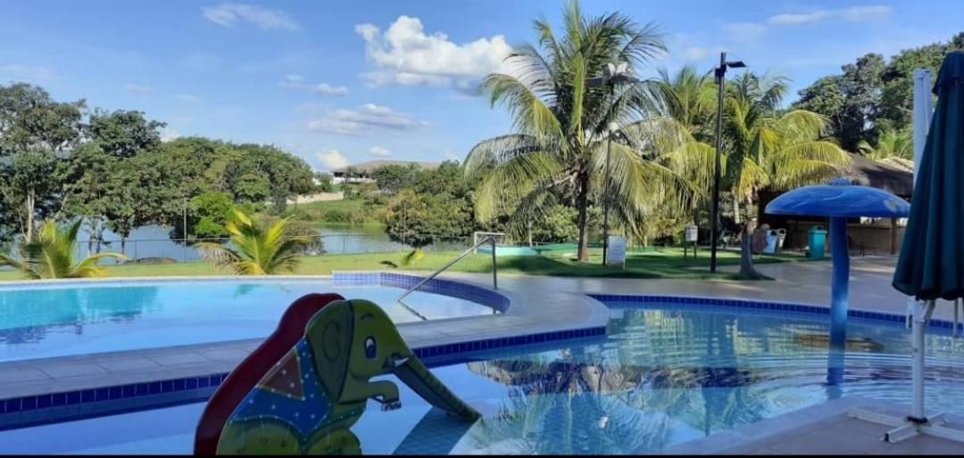 Aldeia Do Lago Caldas Novas Lindo Apt Com Cozinha Mobilia Nova Pode Levar Bebidas Na Area Das Piscinas المظهر الخارجي الصورة